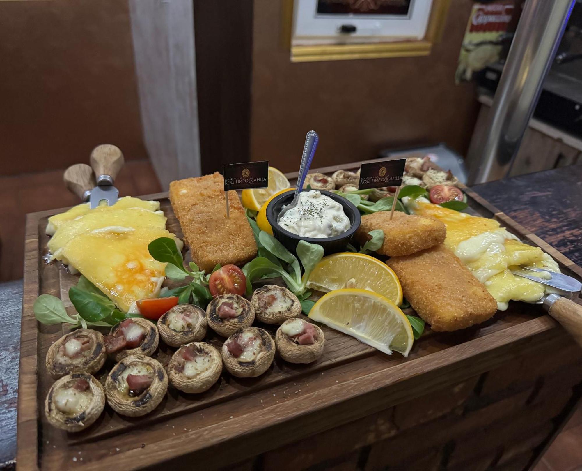 Pirocanac Rooms & Restaurant "Breakfast-Lunch-Dinner" Pirot Bagian luar foto